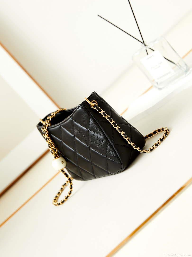 Chanel 24S AS4859 Hobo Bag Lambskin & Gold-Tone Metal Pearl Black
