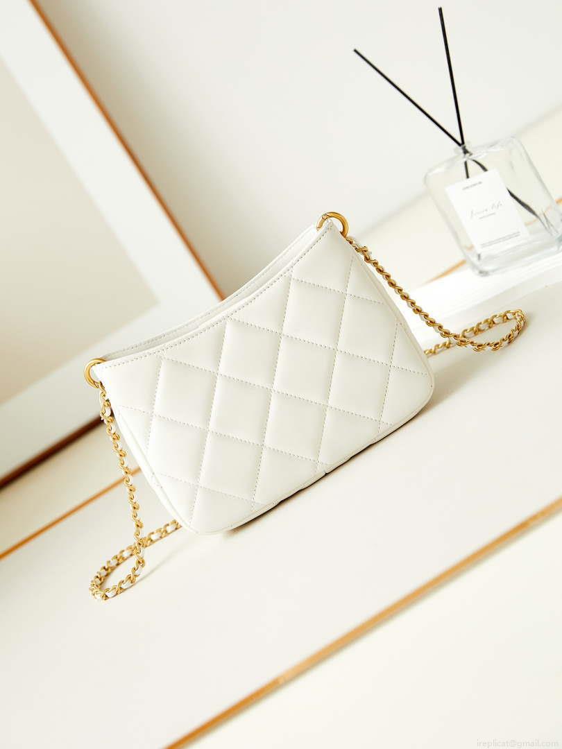 Chanel 24S AS4859 Hobo Bag Lambskin & Gold-Tone Metal Pearl White