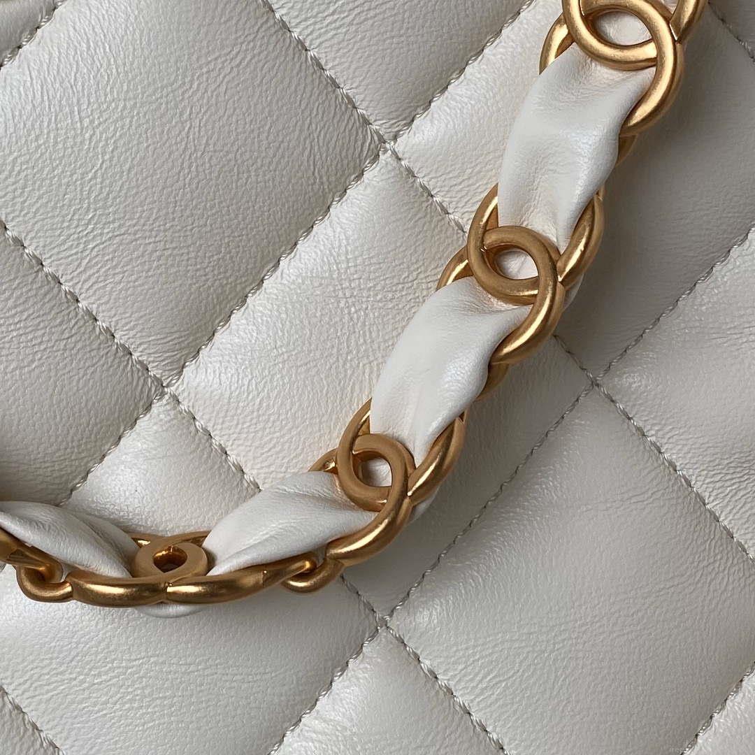 Chanel AS4754 24P New Hobo Bag White Lambskin