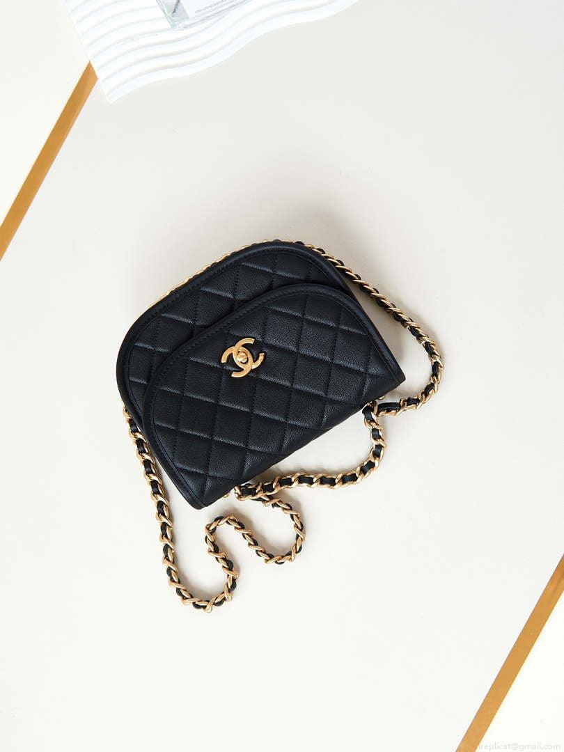 Chanel Messenger Bag Calfskin & Gold-Tone Metal AS4845 Black Lambskin