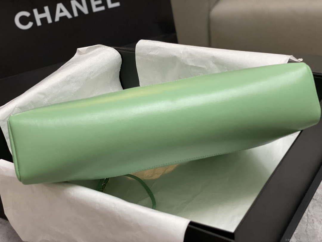 Chanel AS4854 Shopping Bag Shiny Lambskin & Gold-Tone Metal Green