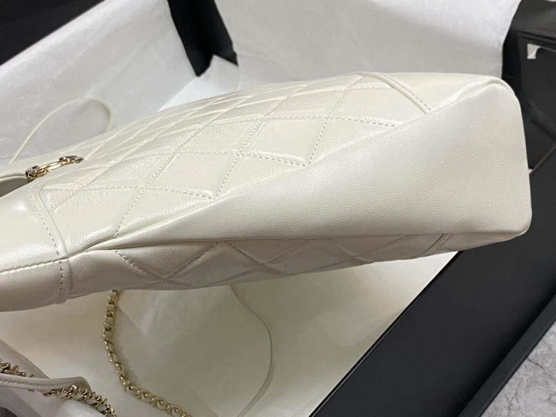Chanel AS4853 Shopping Bag Shiny Lambskin & Gold-Tone Metal White