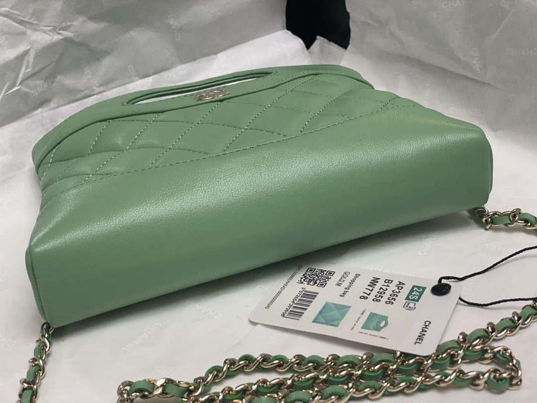 Chanel AP3656 Small Shopping Bag Shiny Lambskin & Gold-Tone Metal Green