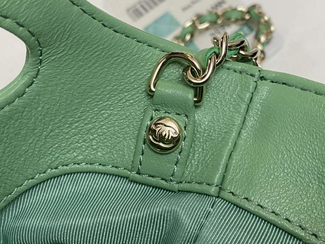 Chanel AP3656 Small Shopping Bag Shiny Lambskin & Gold-Tone Metal Green