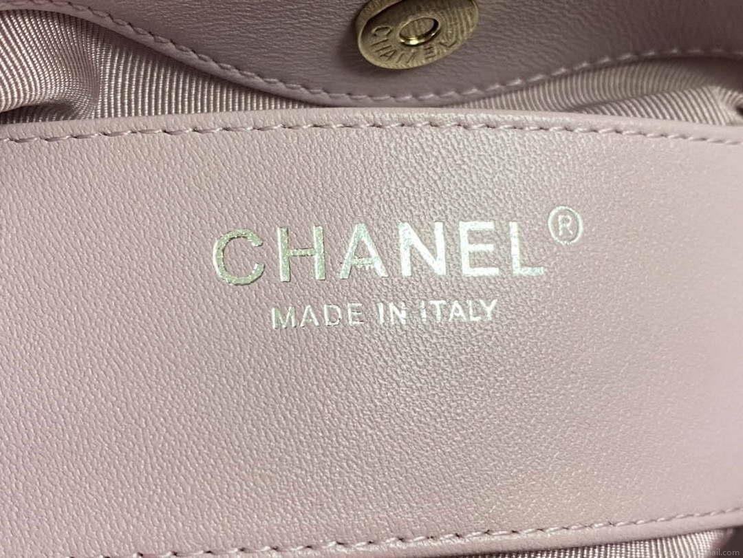 Chanel AP3656 Small Shopping Bag Shiny Lambskin & Gold-Tone Metal Light Pink