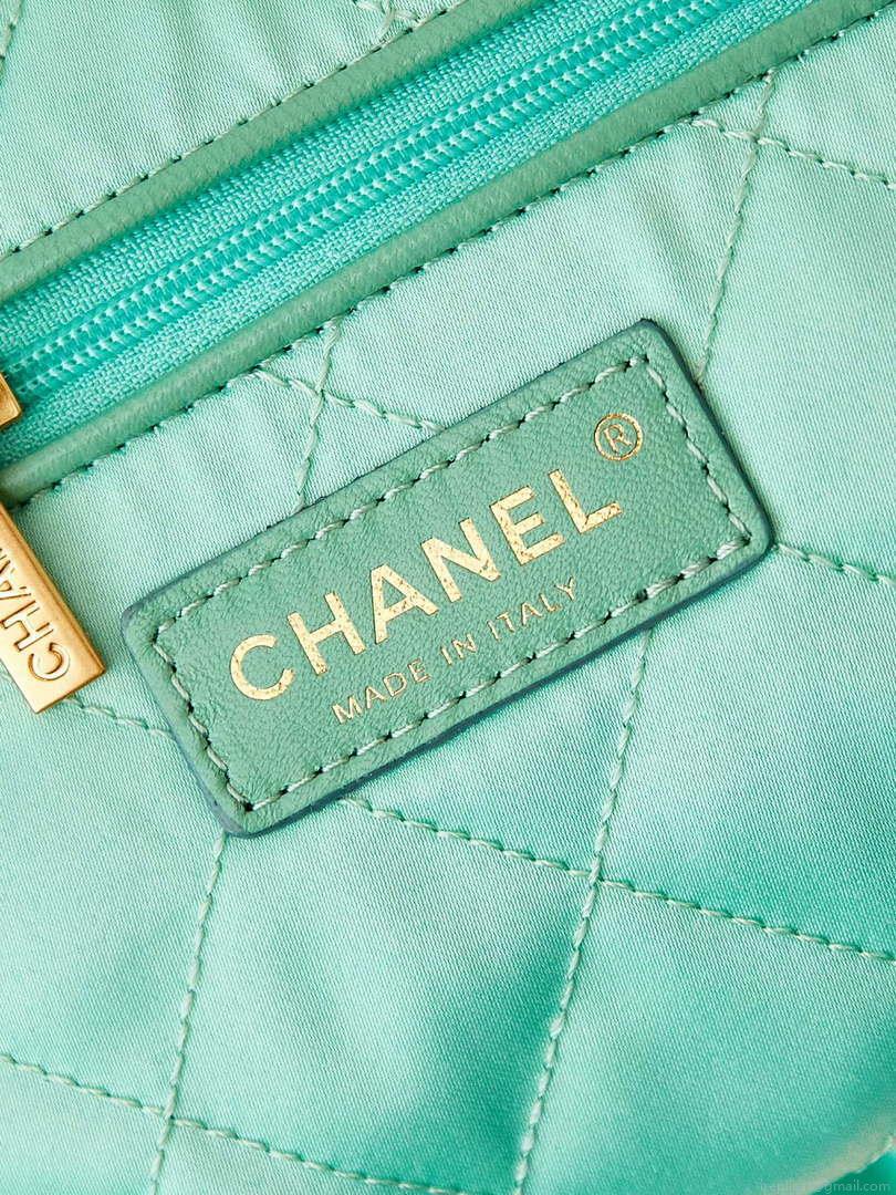 Chanel 22 Small Handbag Fantasy color Calfskin & Gold-Tone Metal AS3260 Green