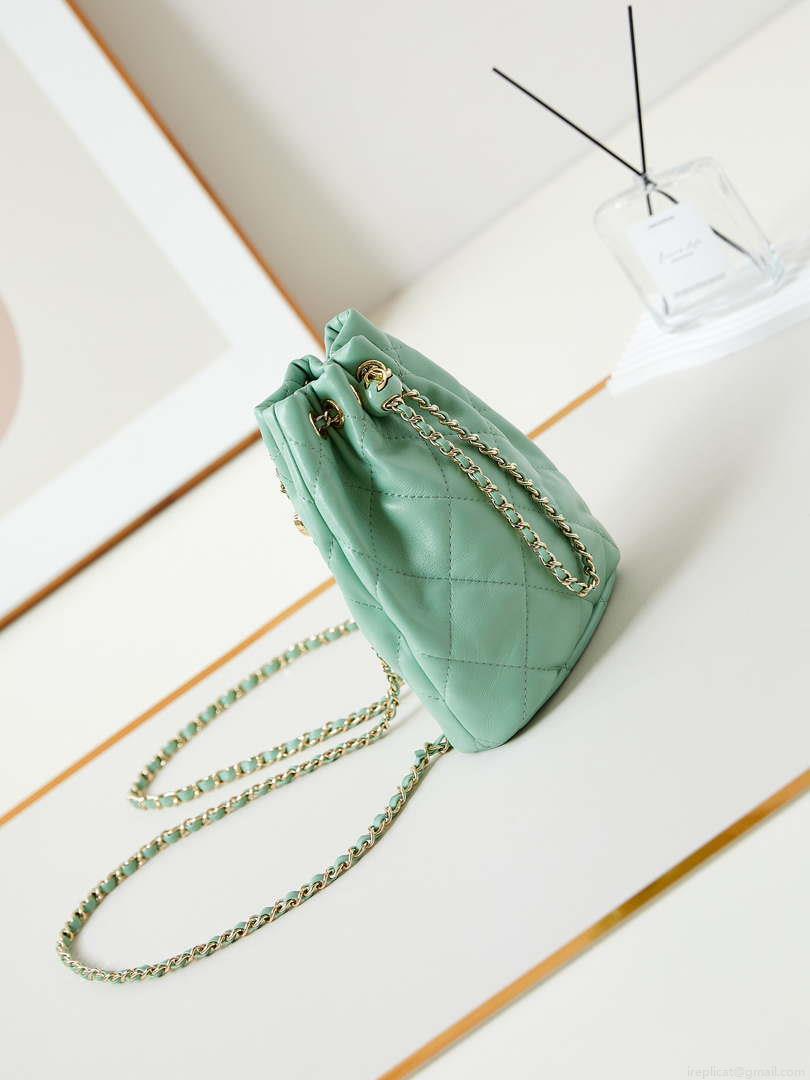Chanel AS4810 Backpack Shiny Lambskin & Gold-Tone Metal Green
