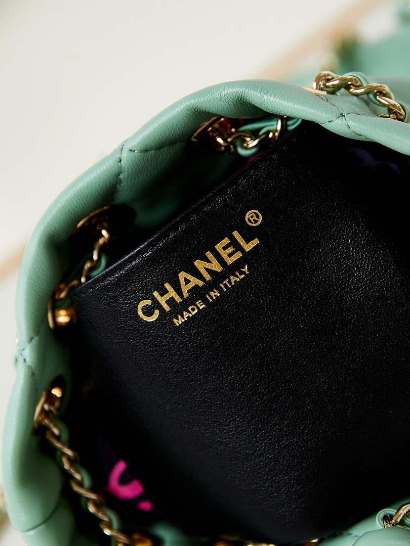 Chanel AS4810 Backpack Shiny Lambskin & Gold-Tone Metal Green