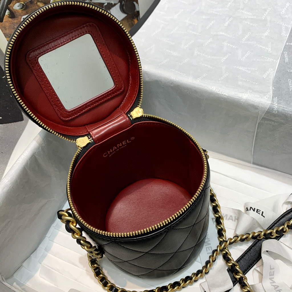 Chanel AS2735 Small Vanity Case Lambskin Gold Black
