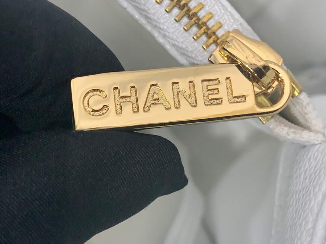 Chanel A50995 Matelasse GST Chain Tote bag caviar Calfskin leather White Gold