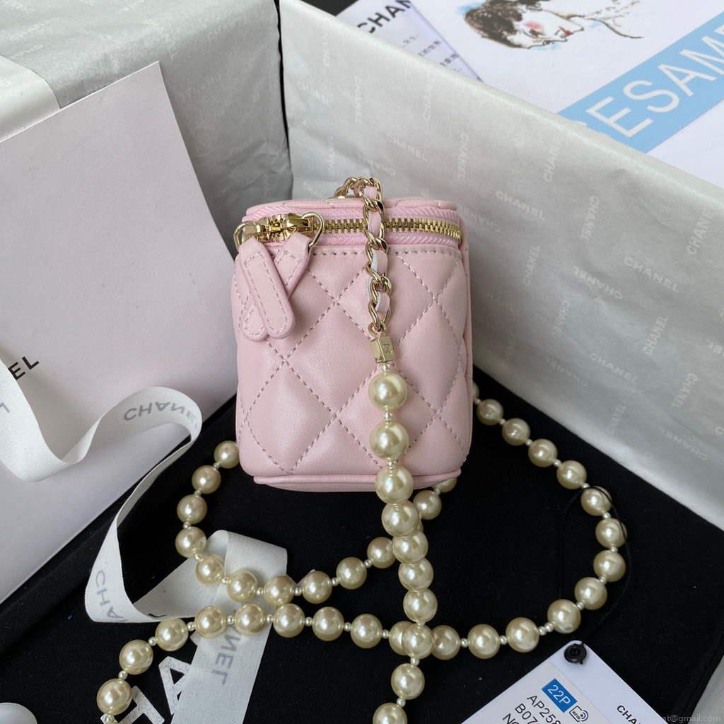 Chanel AP2581 Small Vanity with Chain lambskin Pink