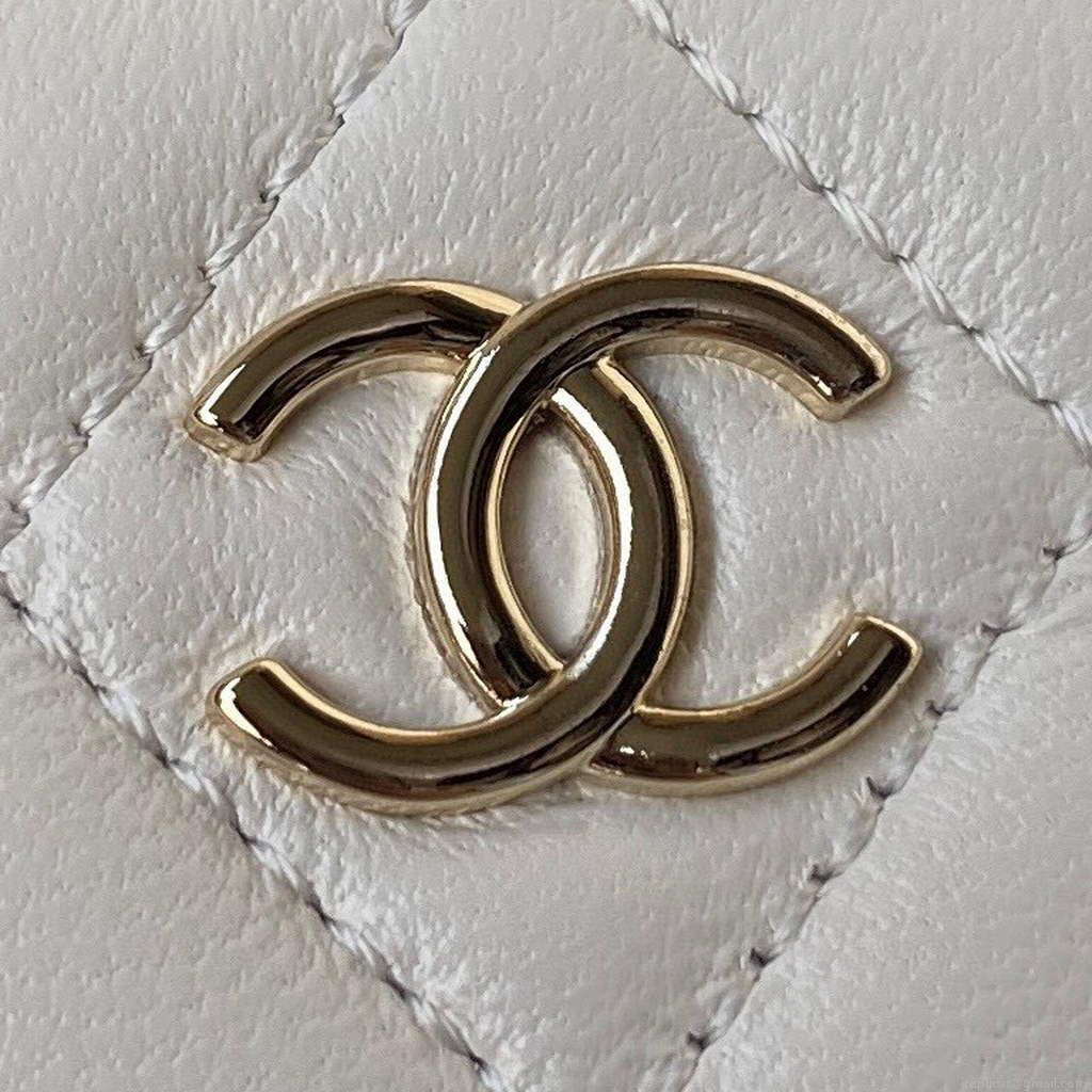 Chanel AP2581 Small Vanity with Chain lambskin White