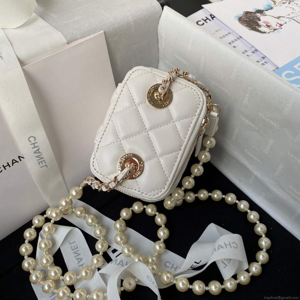 Chanel AP2581 Small Vanity with Chain lambskin White
