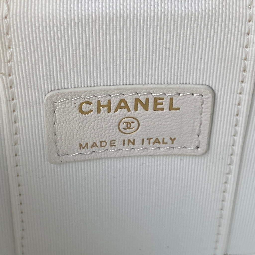 Chanel AP2581 Small Vanity with Chain lambskin White