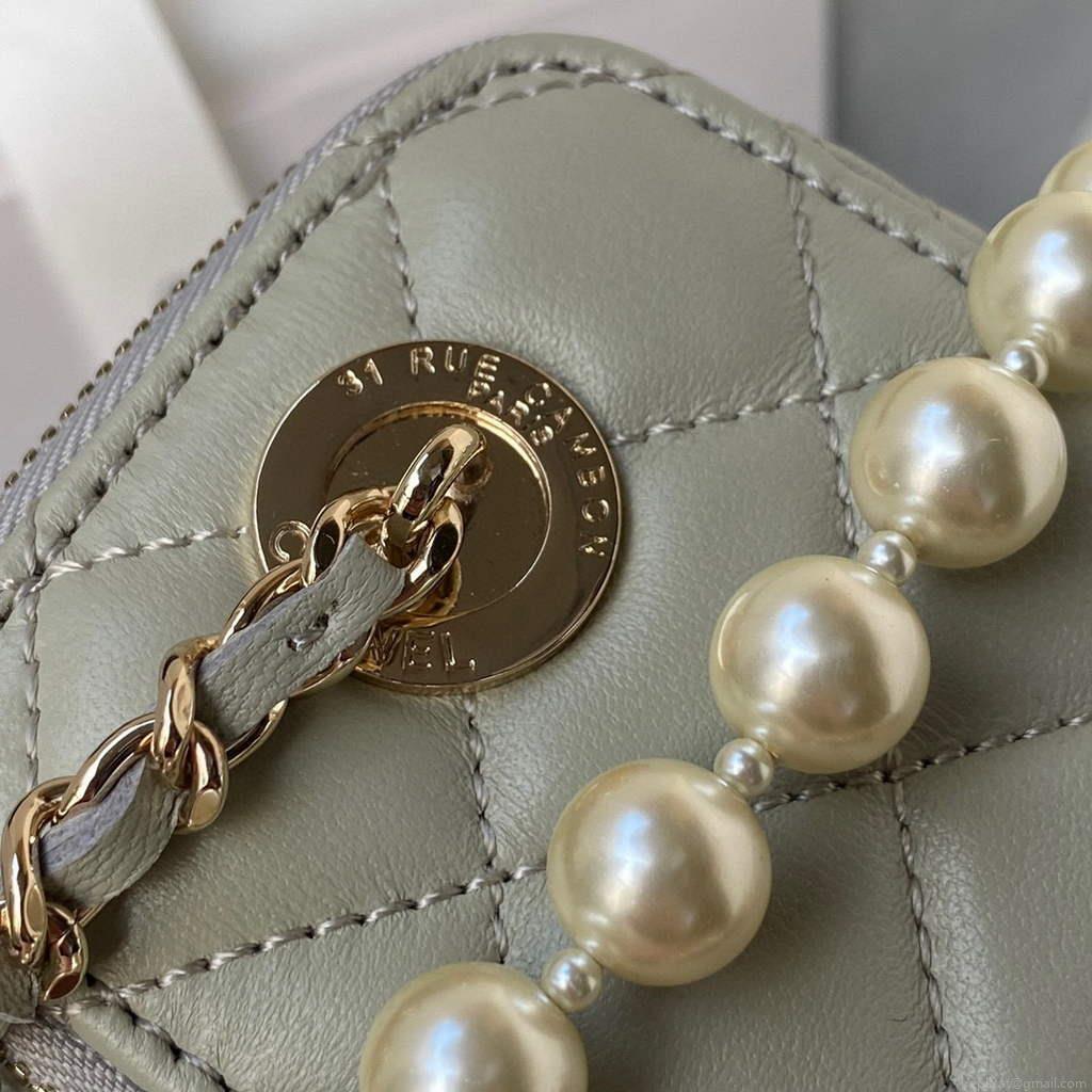 Chanel AP2581 Small Vanity with Chain lambskin Gray