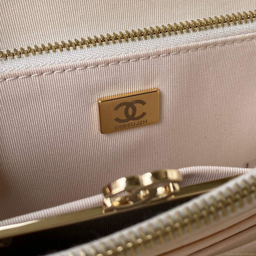 Chanel AS3168 Vanity with Chain Bag White
