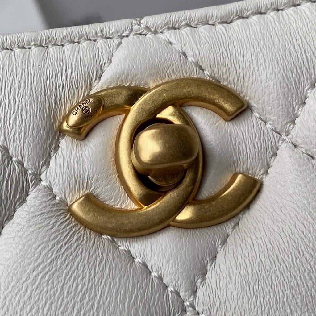Chanel AS3111 Hobo Small Handbag Lambskin White