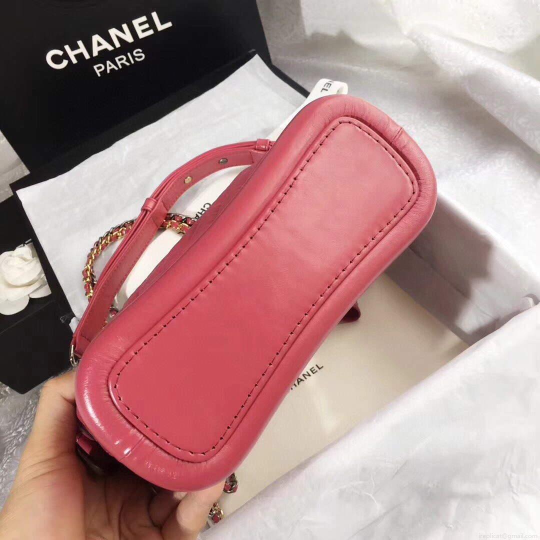 Chanel AS0865 Chanel’s Gabrielle Small Hobo Bag V gird Pulm Smooth Calfskin