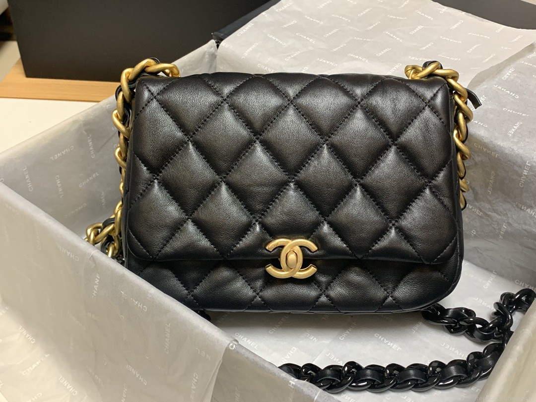 Chanel AS3206 Small Flap bag lambskin gold Black