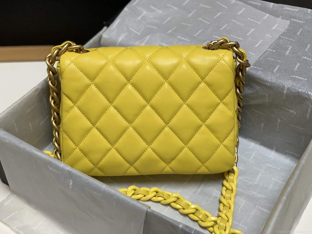 Chanel AS3206 Small Flap bag lambskin gold Yellow