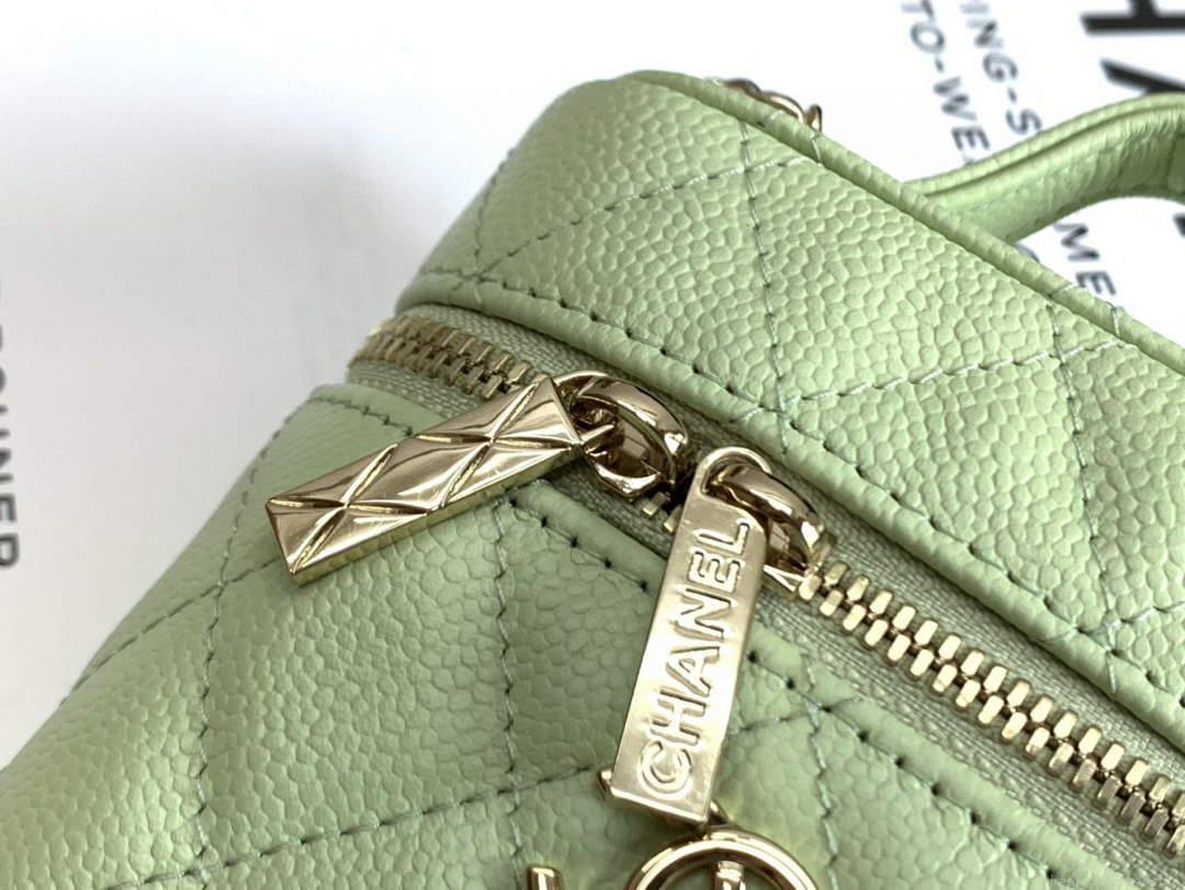 Chanel AP2553 Small Vanity with Chain Grained Calfskin Green