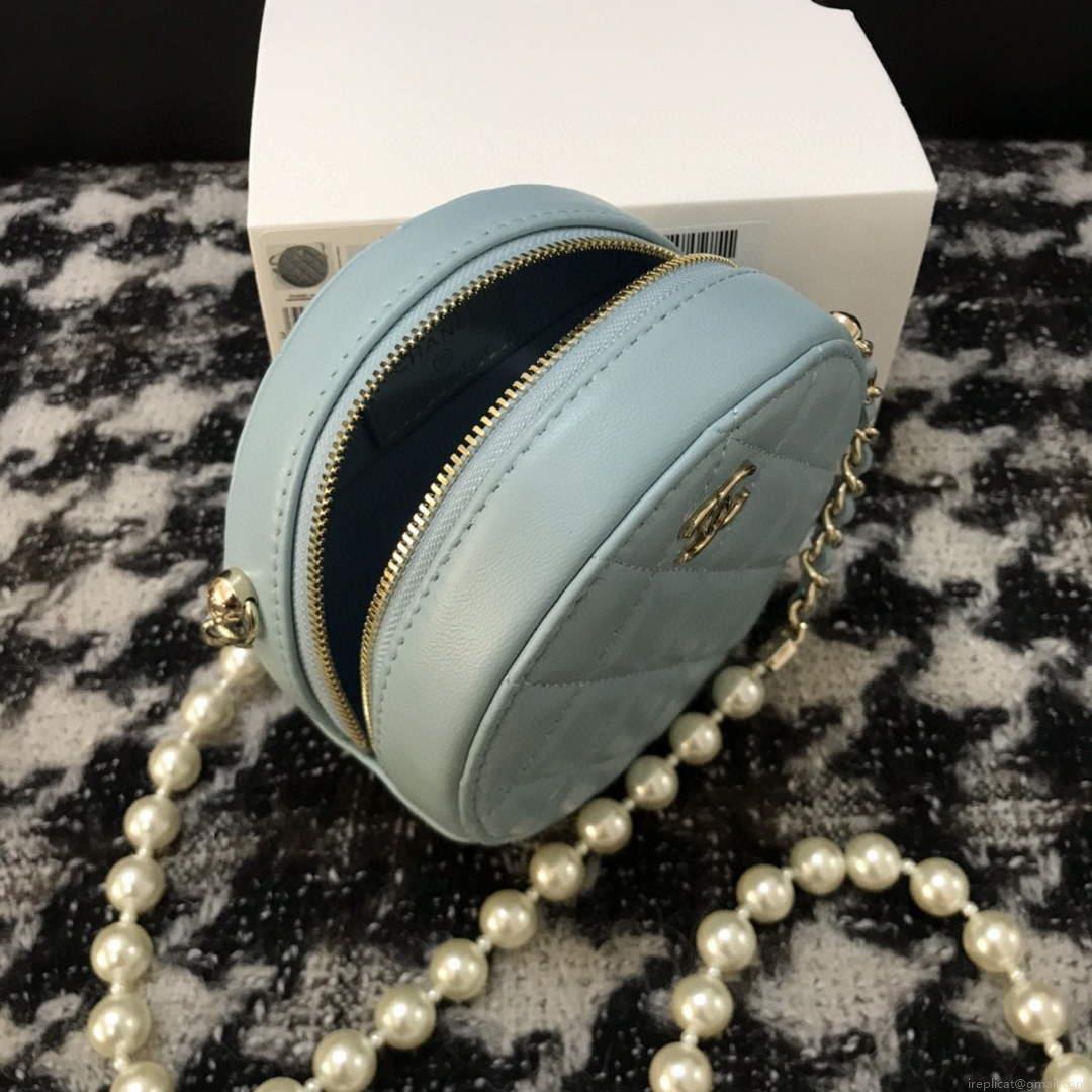Chanel A68055 Chanel clutch with chain Round Bag Lambskin Blue