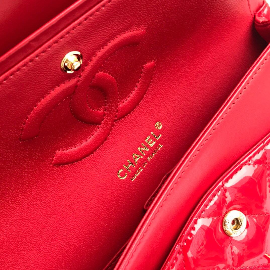 Chanel A01112 Flap Handbag Classic Bag Patent leather Lambskin Red