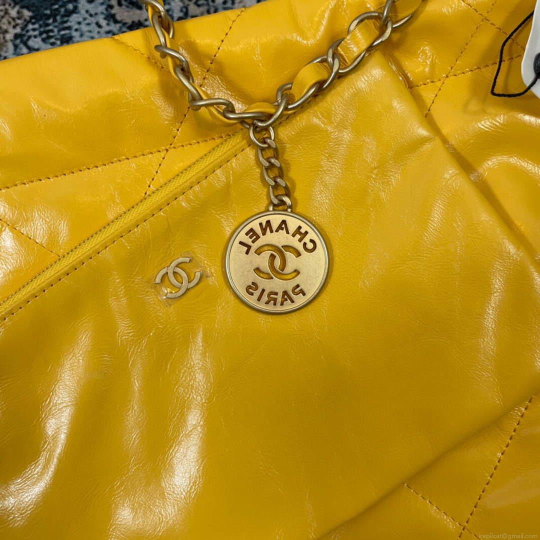 Chanel AS3260 22 Small Handbag Shiny Calfskin Yellow Gold