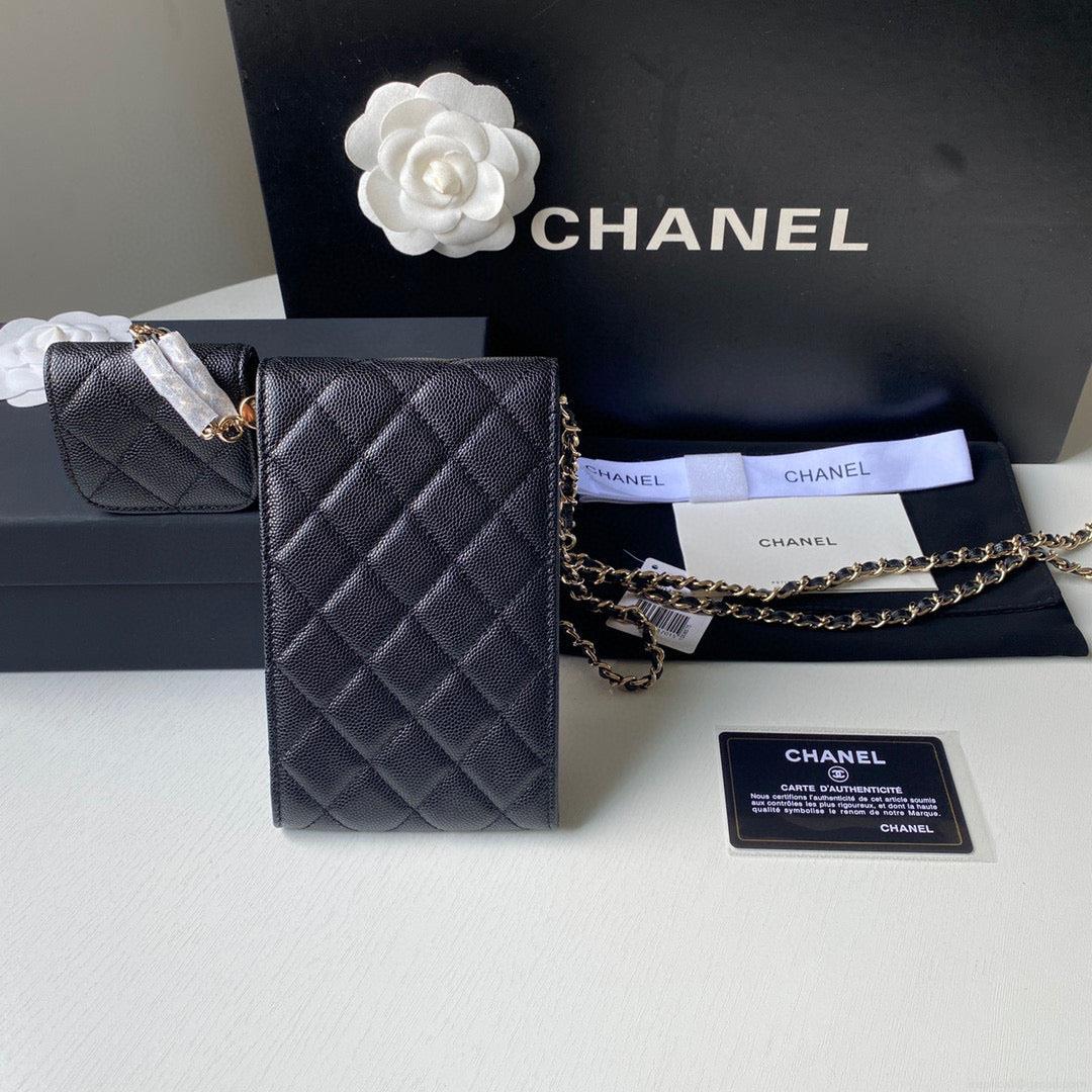 Chanel Phone Airpods Pro Case with Chain Grained Shiny AP2740 black