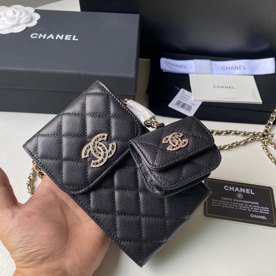 Chanel Phone Airpods Pro Case with Chain Grained Shiny AP2740 black