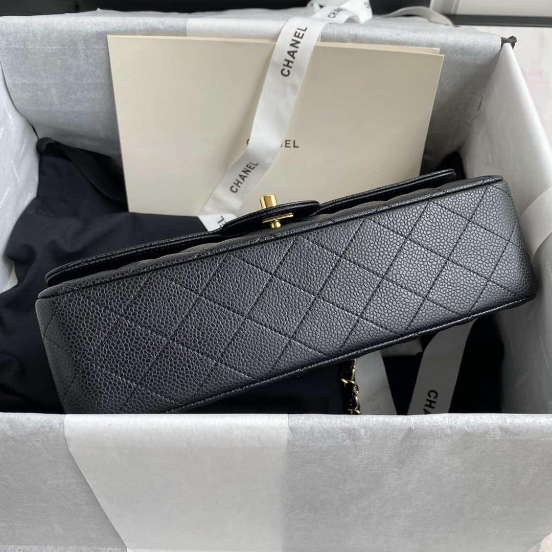 Chanel A01112 Flap Handbag Classic bag Grained shiny Calfskin Black Gold