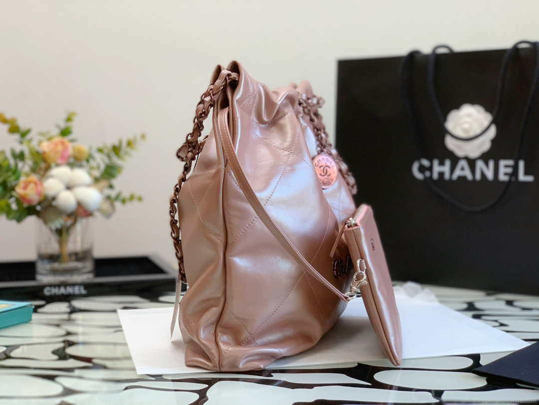 Chanel AS3260 22 Small Handbag Metallic Calfskin Pink Metal