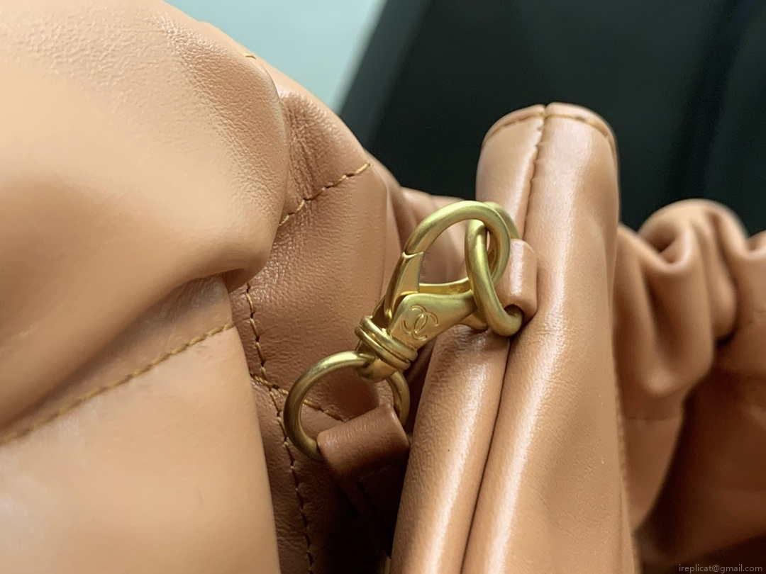Chanel AS3260 22 Small Handbag Shiny Calfskin Camel Gold Metal