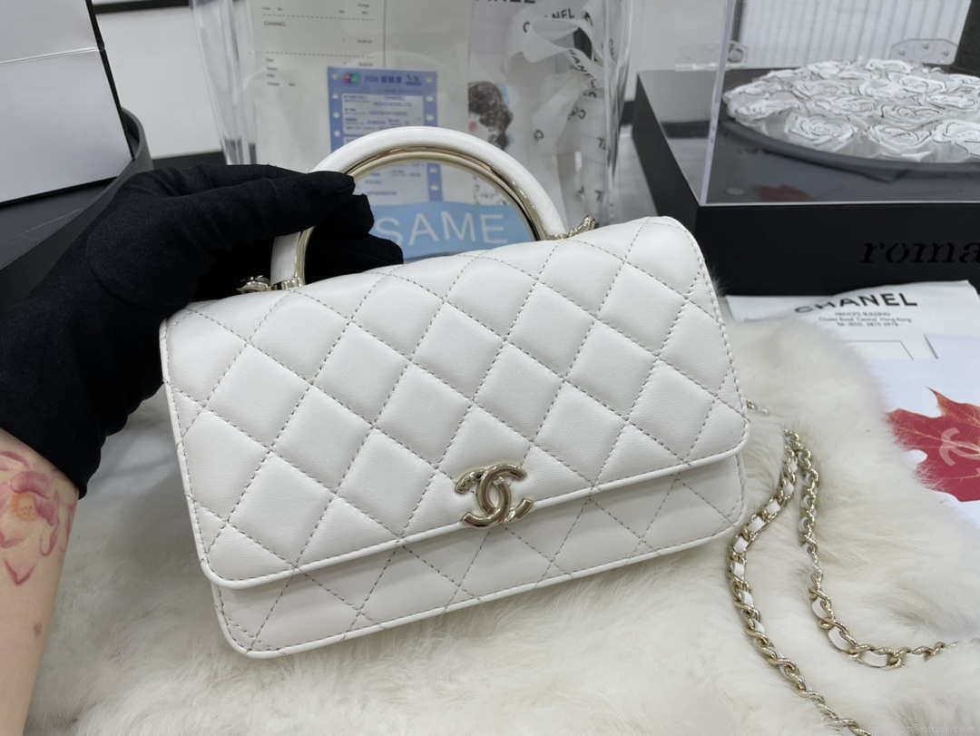 Chanel AP2844 Wallet on chain Lambskin bag with top handle Light gold White