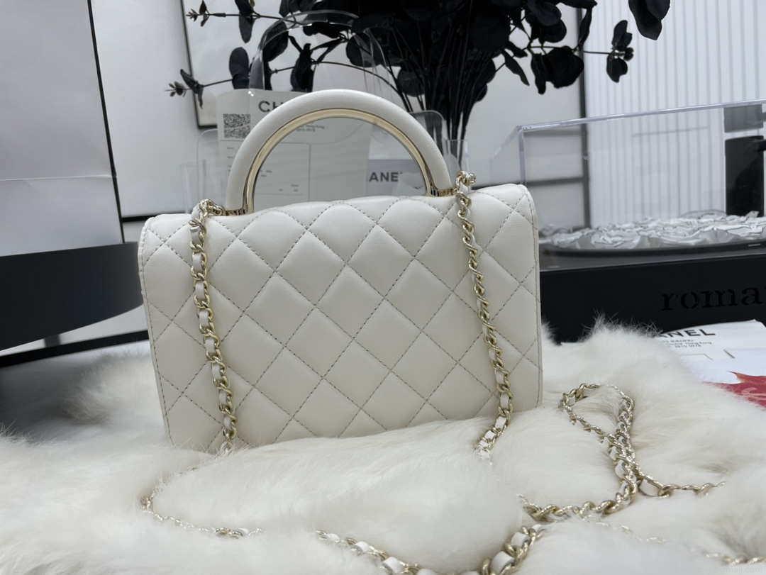 Chanel AP2844 Wallet on chain Lambskin bag with top handle Light gold White