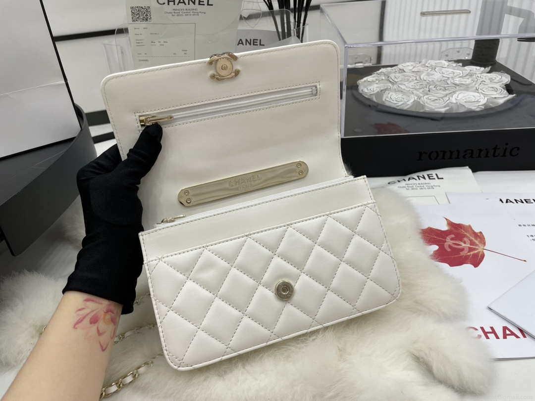 Chanel AP2844 Wallet on chain Lambskin bag with top handle Light gold White