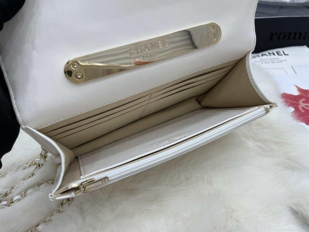 Chanel AP2844 Wallet on chain Lambskin bag with top handle Light gold White