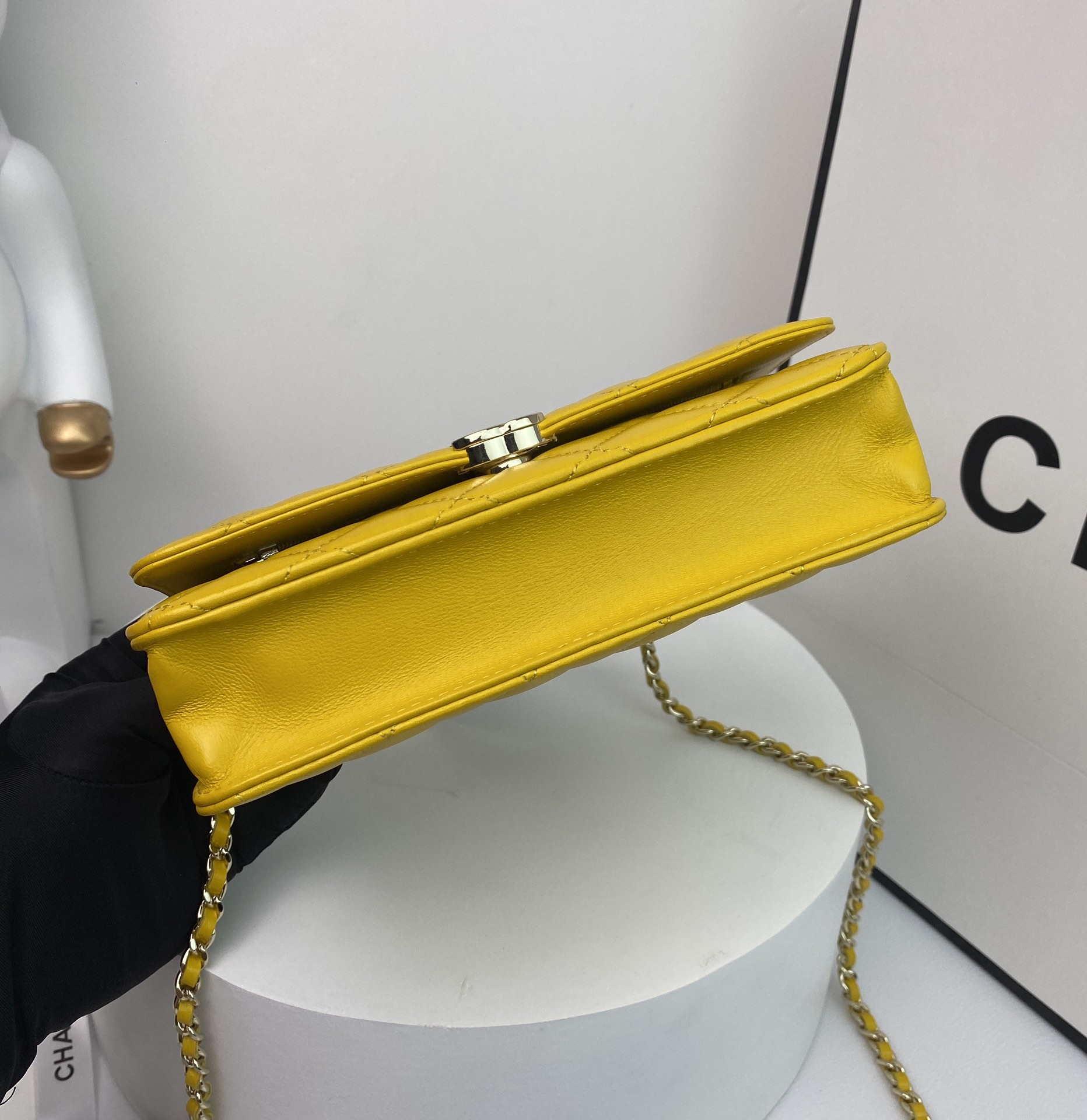Chanel AP2844 Wallet on chain Lambskin bag with top handle Light gold Yellow