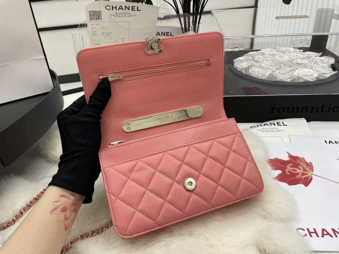 Chanel AP2844 Wallet on chain Lambskin bag with top handle Light gold Pink