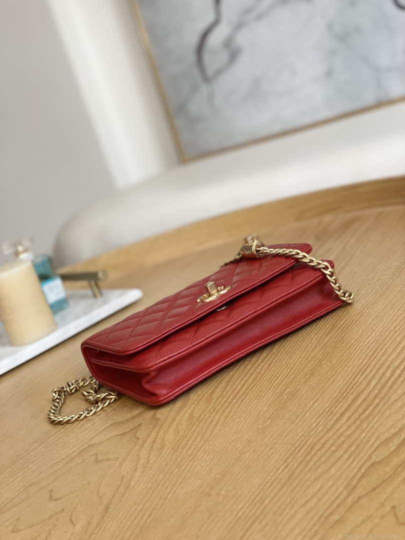 Chanel AP3043 WALLET ON CHAIN Lambskin & Gold-Tone Metal Red