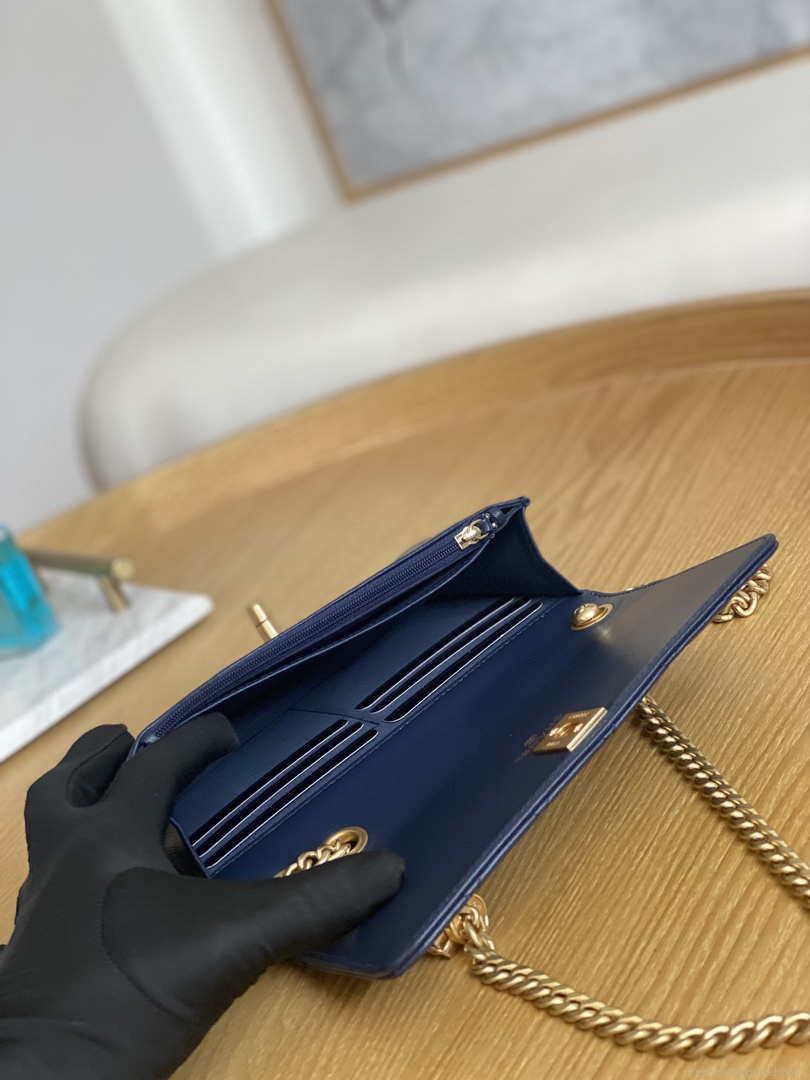 Chanel AP3043 WALLET ON CHAIN Lambskin & Gold-Tone Metal Blue
