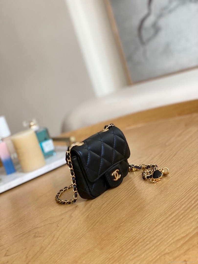 Chanel AP3037 BELT Bag Lambskin Enamel & Gold-Tone Metal Black