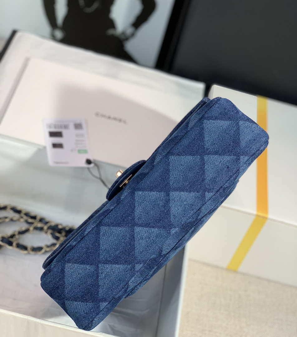 Chanel Flap Classic bag Denim Blue A01112 Gold