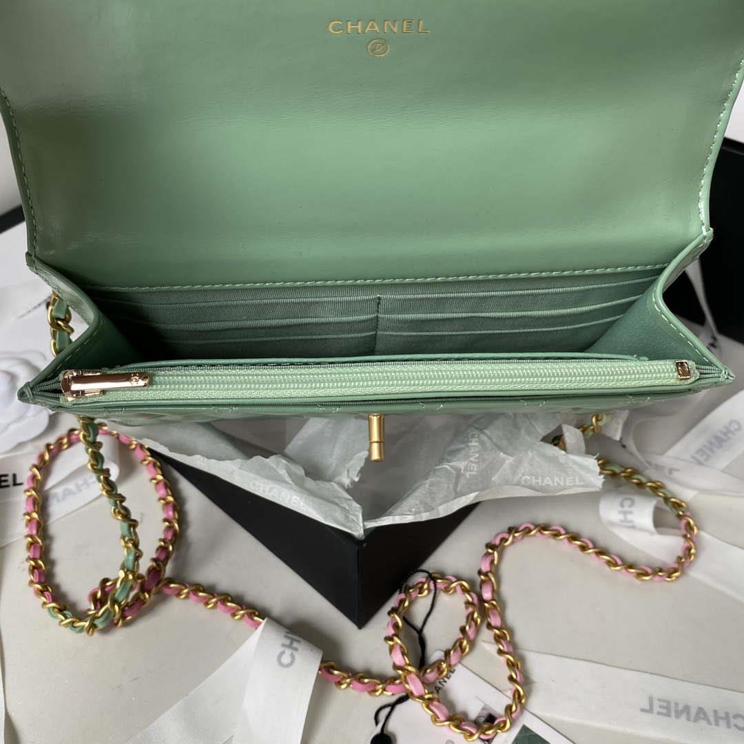 Chanel AP3240 Flap Bag With Top Handle Lambskin & Gold-Tone Metal Green