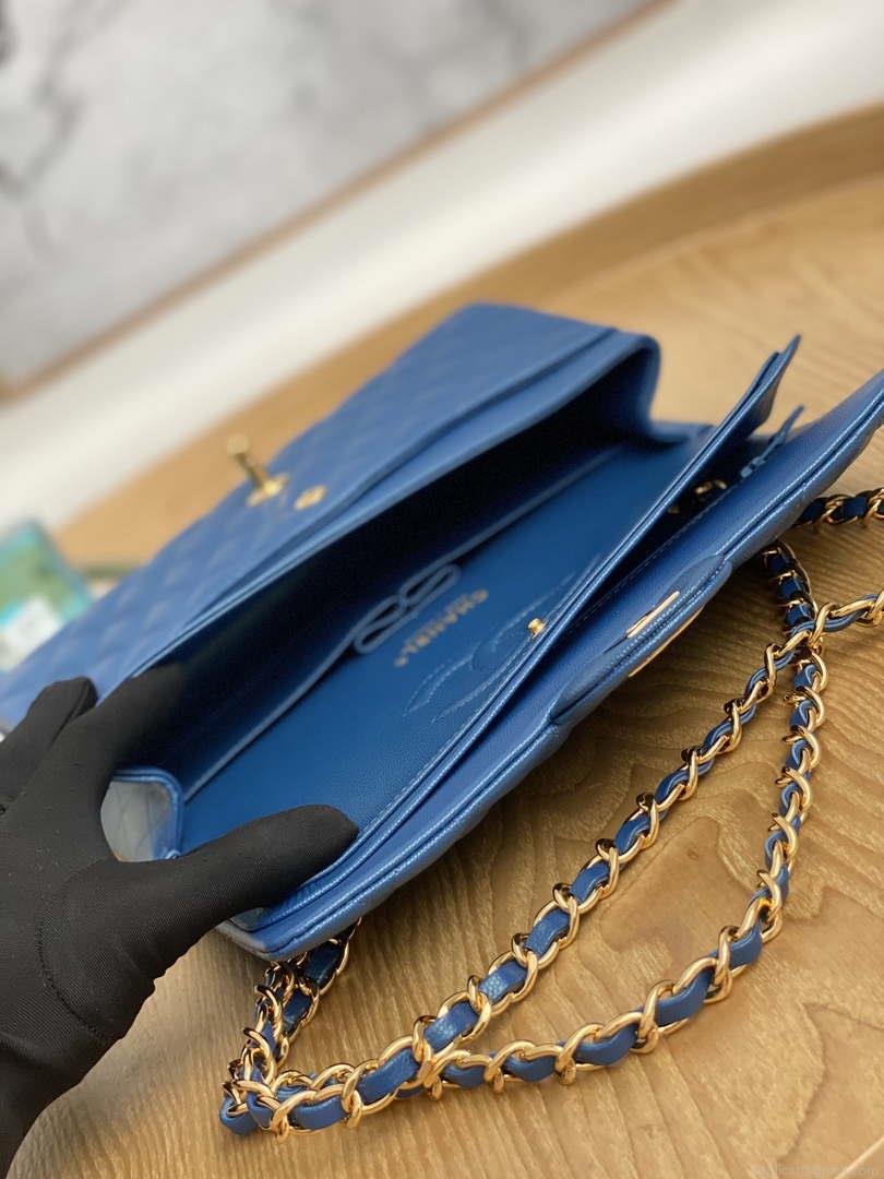 Chanel A01112 Flap Handbag Classic Grained shiny Calfskin Navy Blue Gold