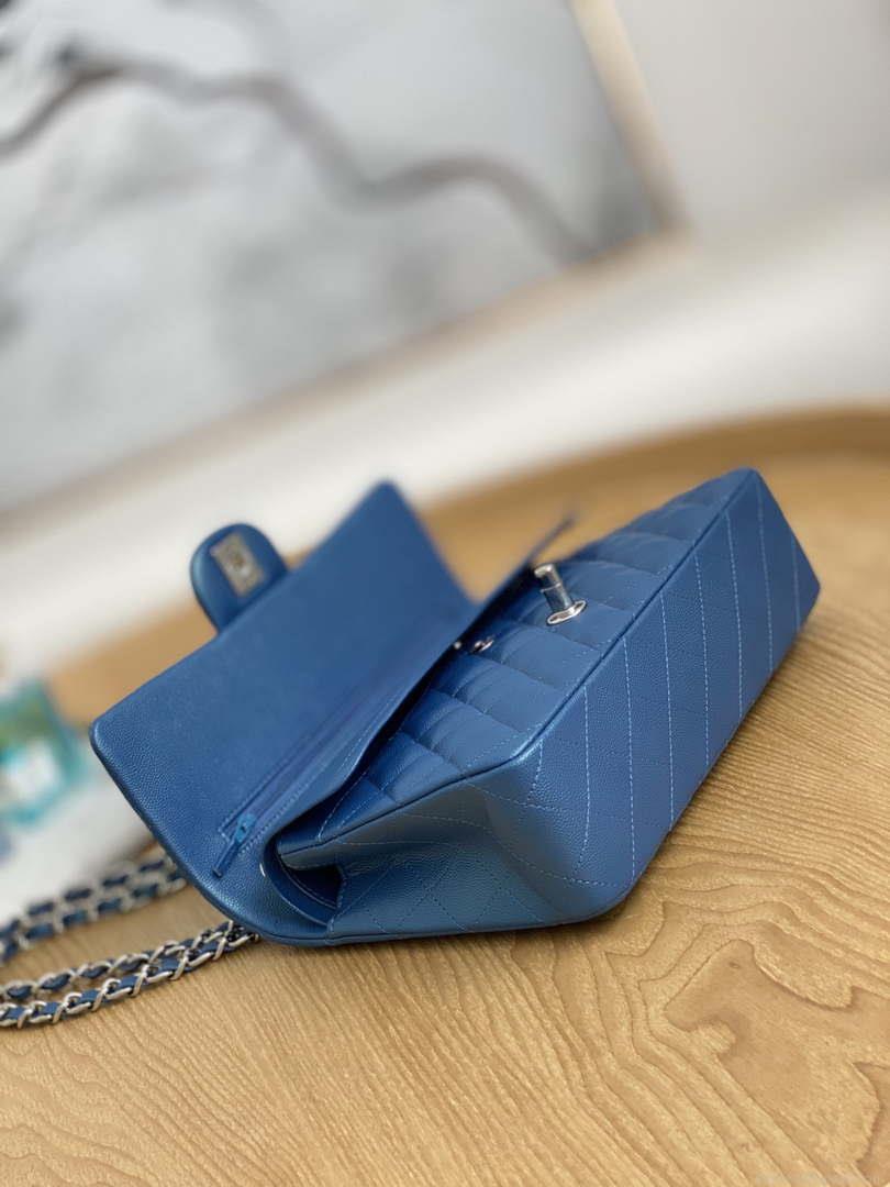 Chanel A01112 Flap Handbag Classic Grained shiny Calfskin Navy Blue Silver