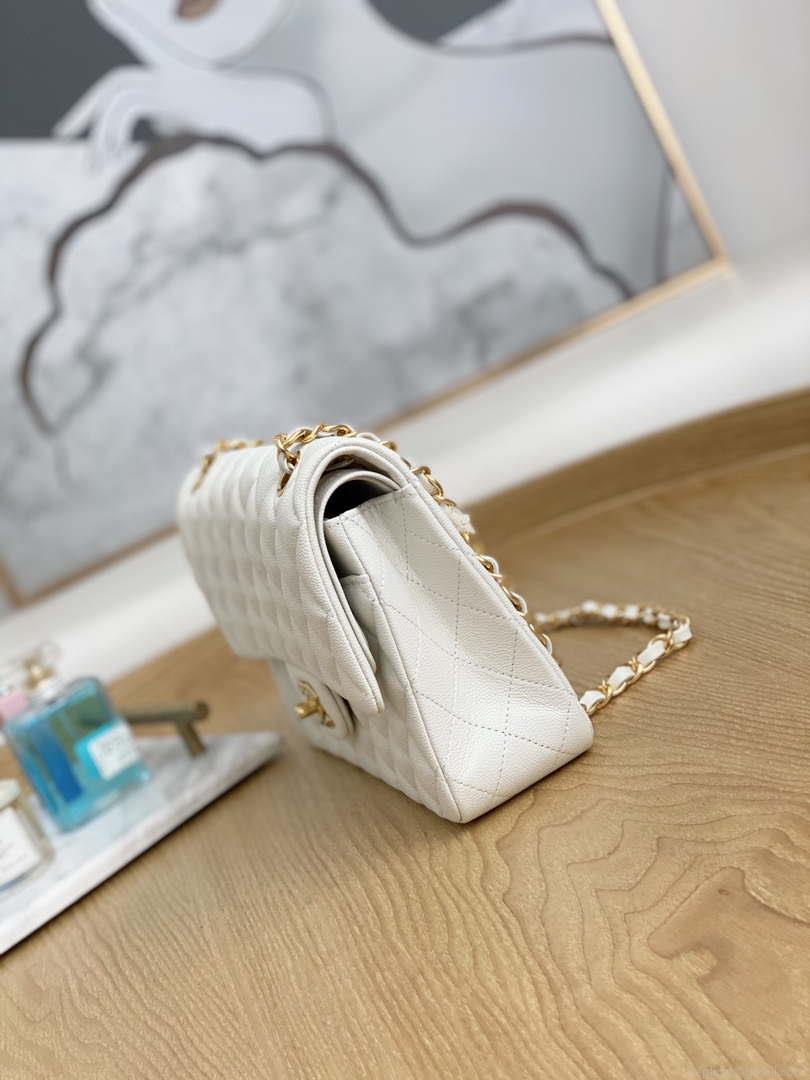 Chanel A01112 Flap Handbag Classic Grained shiny Calfskin White Gold