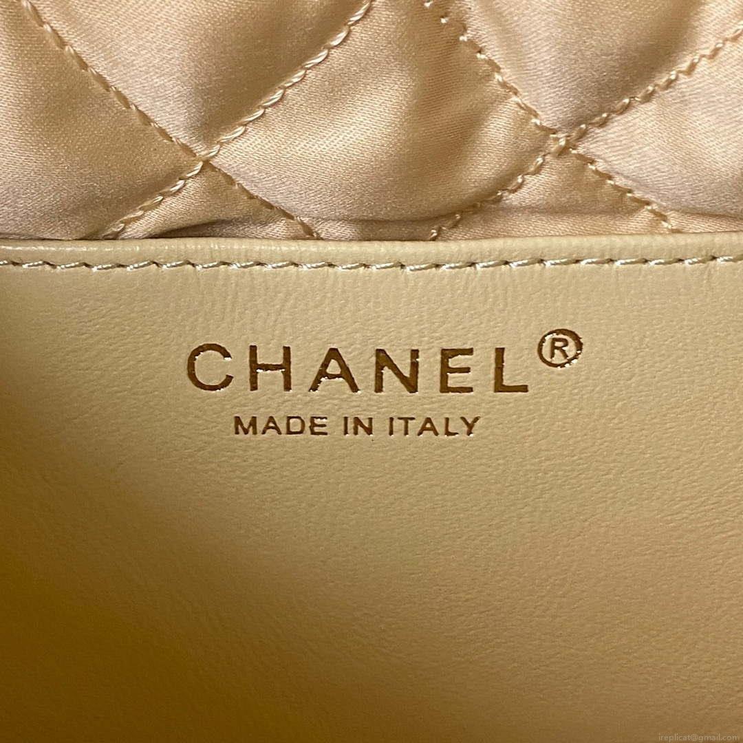 Chanel AS3980 22 Mini Handbag Shiny Calfskin & Gold-Tone Metal Yellow