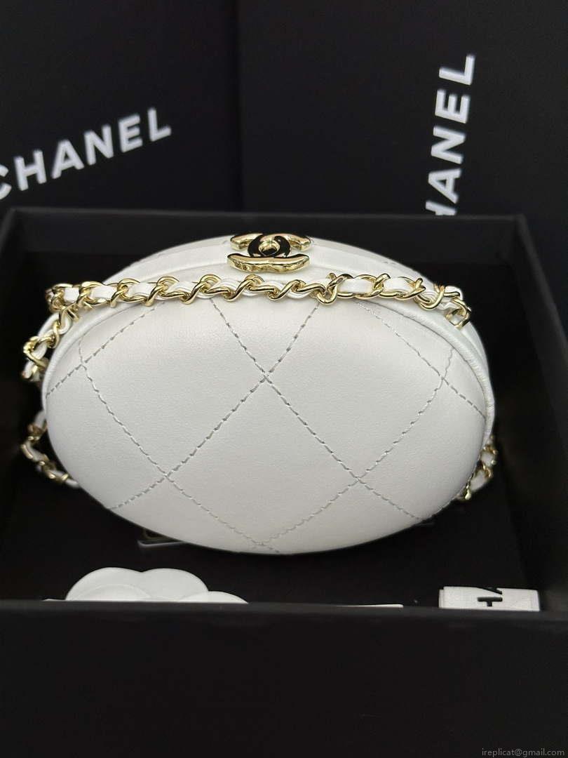 Chanel AP3252 Clutch With Chain Lambskin White