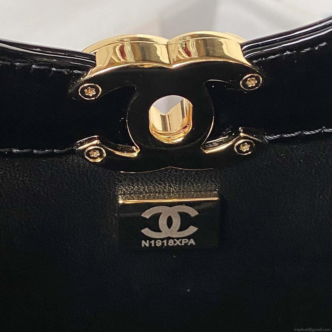 Chanel AS4133 mini Bi-color Chain patent leather Bag Green